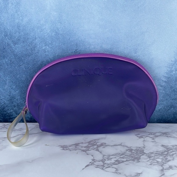 Clinique Cosmetic Bag - Picture 2 of 11